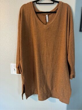 Zenana Outfitters Camel Oversized V-Neck Tunic Sweater with Pockets Size 3X
